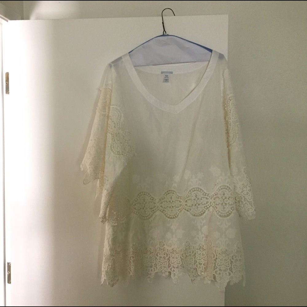 never worn Anthropologie top 💥