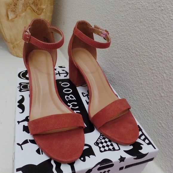 Dusty Rose/ Blush Faux Suede Block Heels w/ Straps - Picture 2 of 4