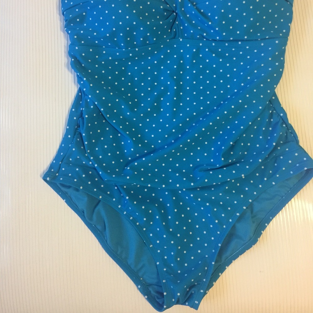 Cute Blue w/ white polka dots swim suit