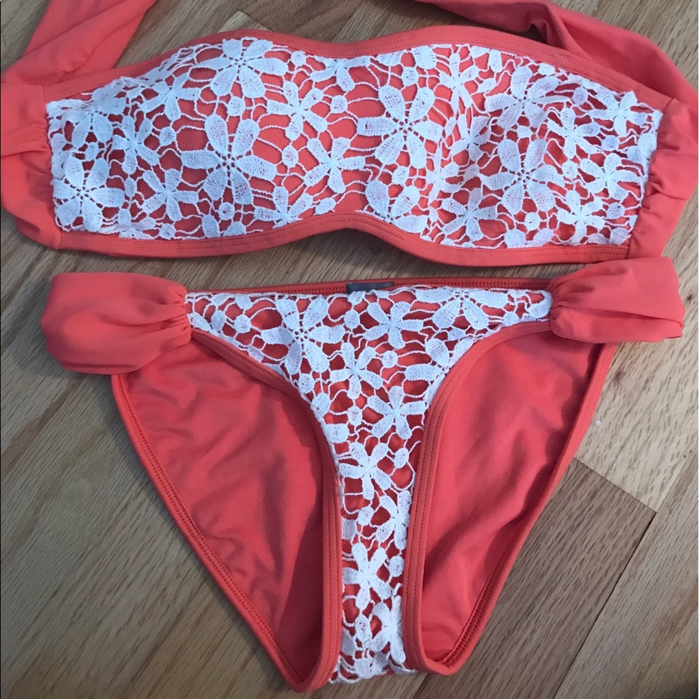 Aerie coral bikini size small