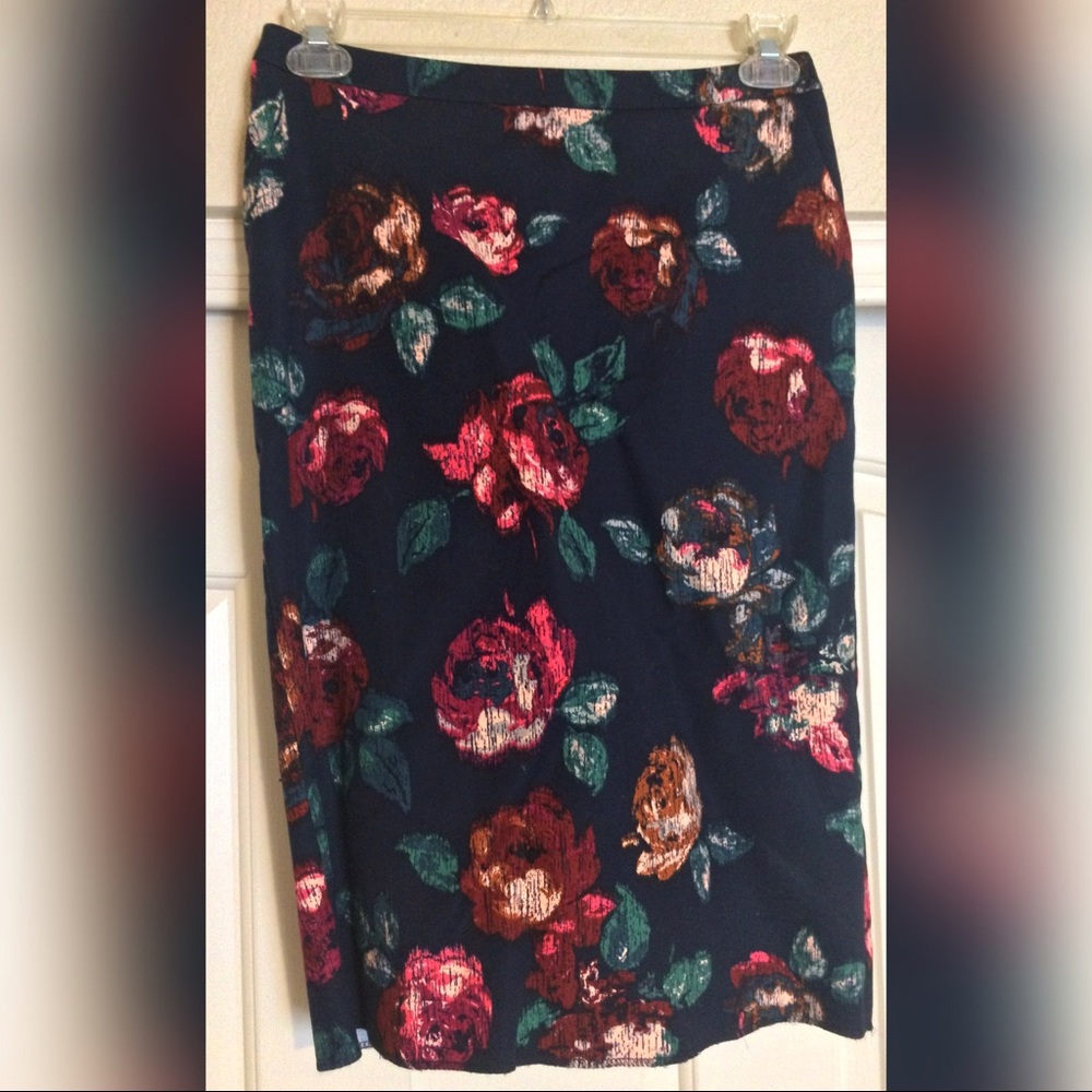 Stunning Dark Floral Skirt