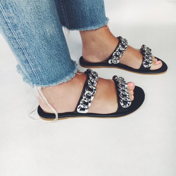 🆕Sofia Black & Silver Chain Link Slides Sandals - Picture 4 of 8