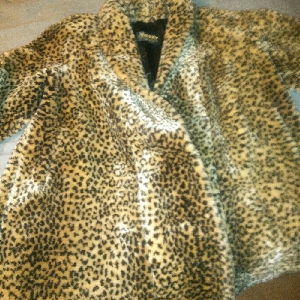 Monterey fashion USA made! Women long fur coat