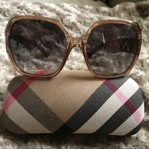 Burberry Accessories - Burberry Sunglasses Burberry Accessories - Burberry Sunglasses