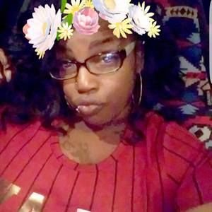 Meet your Posher, Laneshia