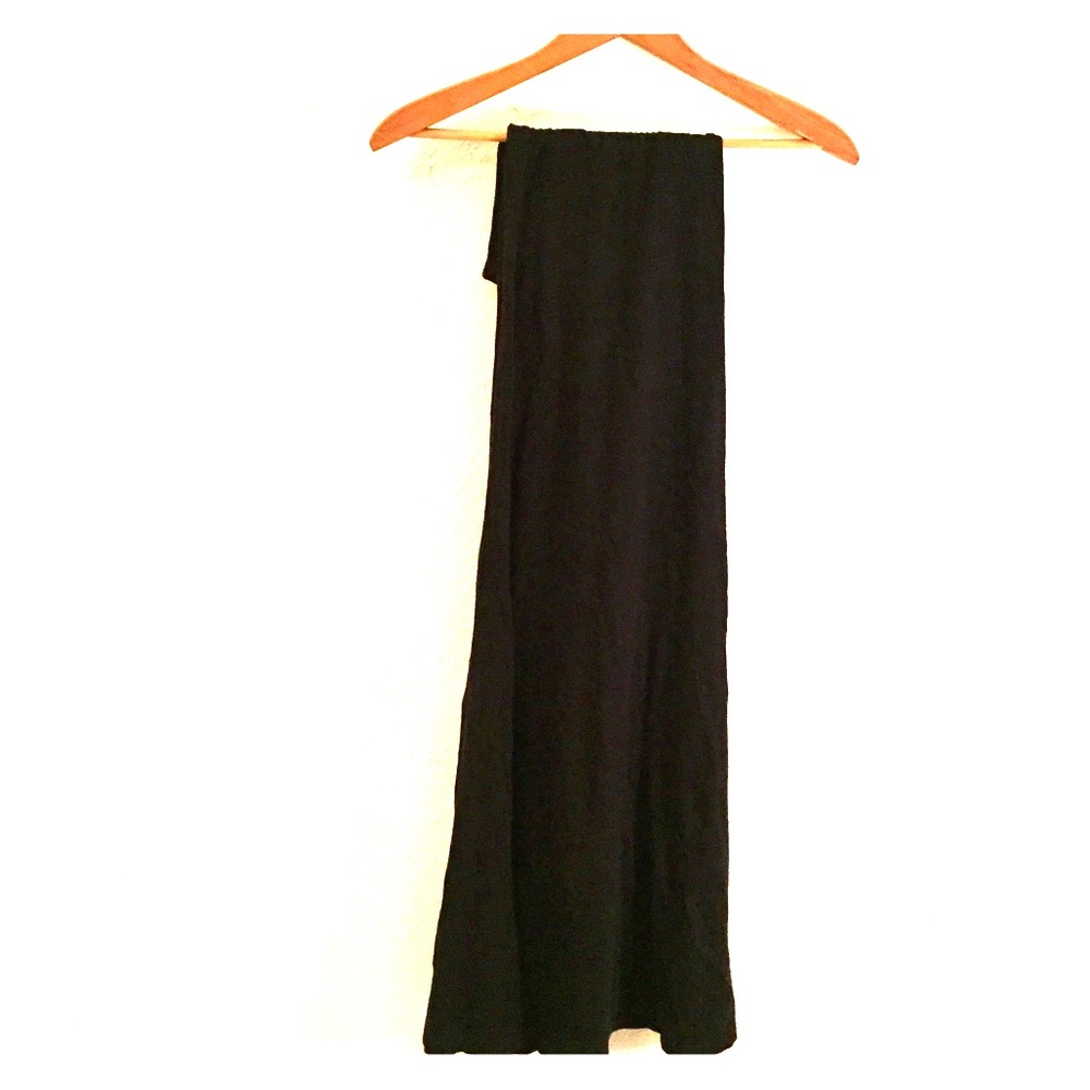 Express maxi skirt! Solid black cotton blend!
