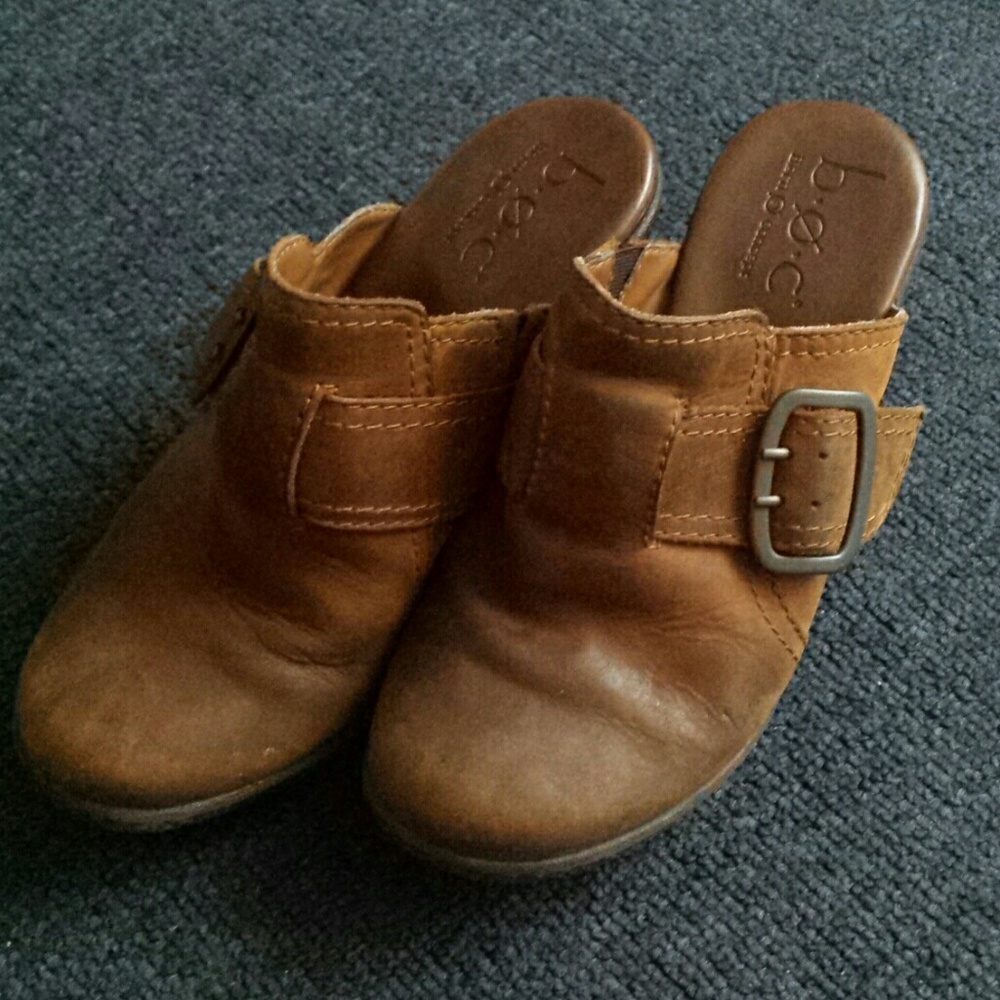 Born slip on  clogs