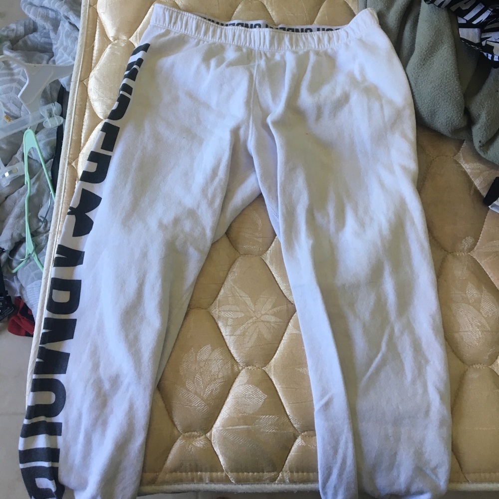 Under armour sweatpants