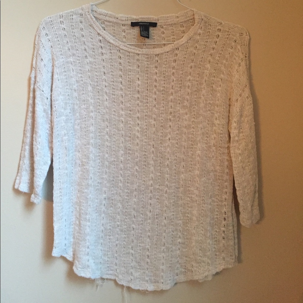 Forever 21 eggshell extremely soft shirt size S