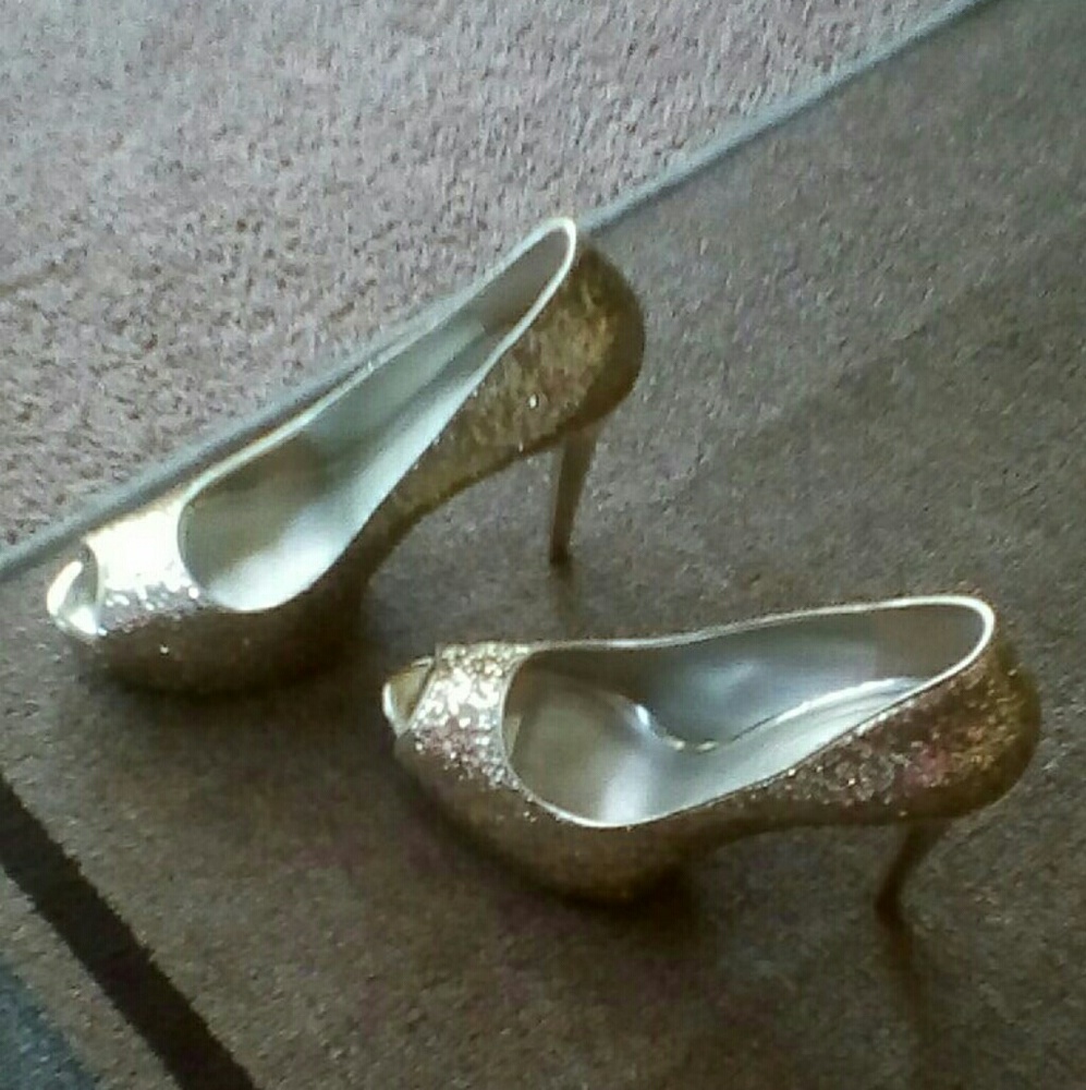 Gold Guess Heels