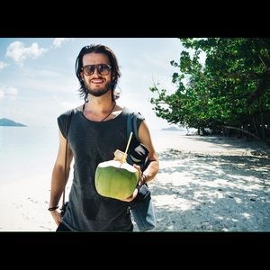 Meet your Posher, Will