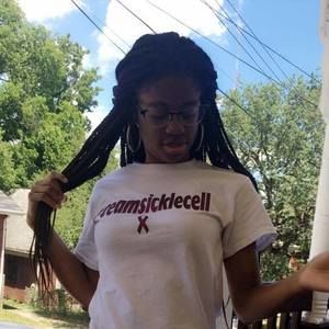 Meet your Posher, Carla