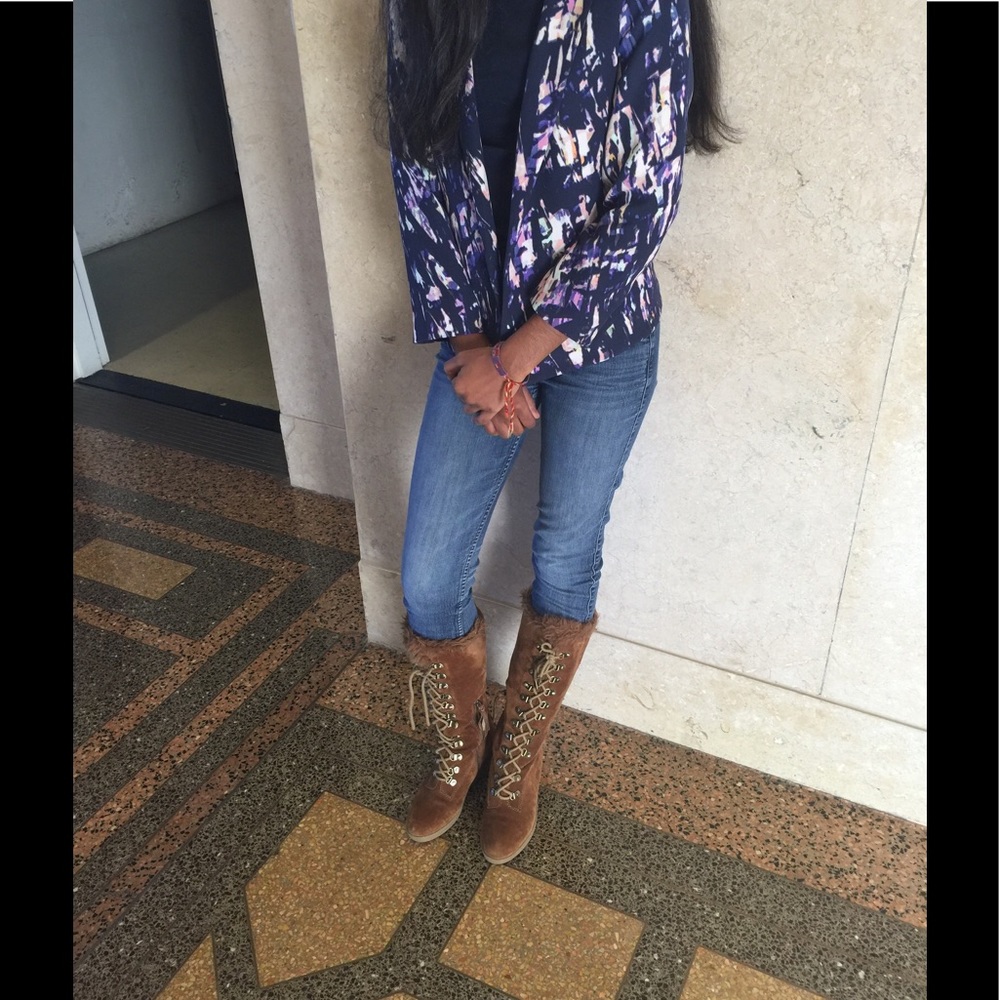 Women's wedge suede boots