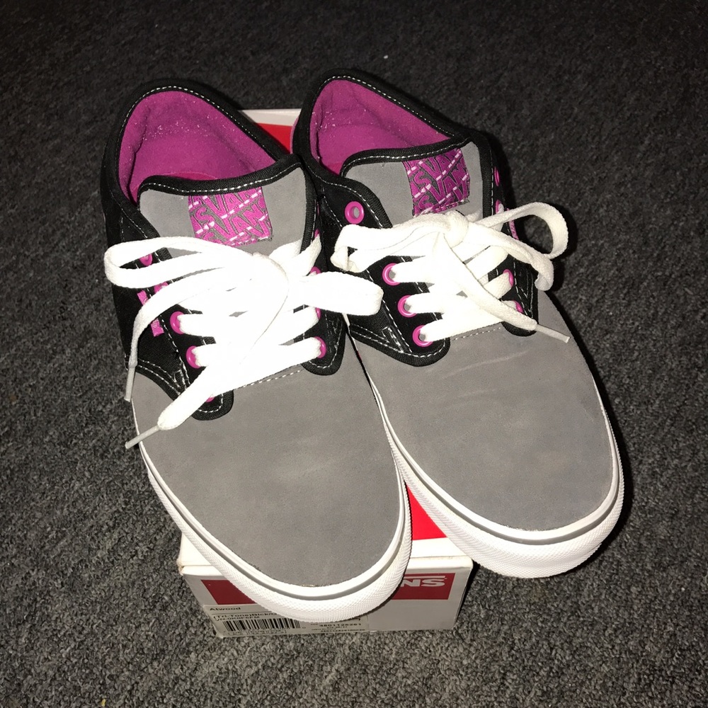 AUTHENTIC VANS ATWOOD