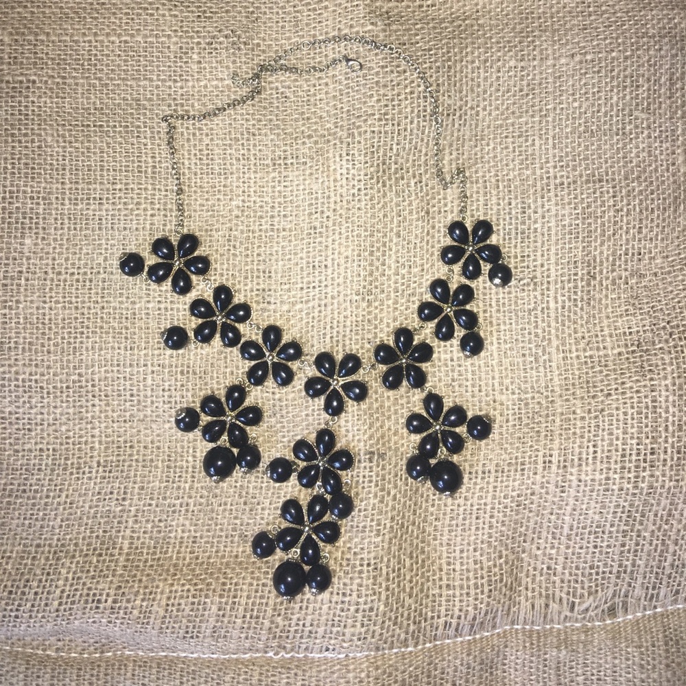 Necklace - Picture 1 of 1