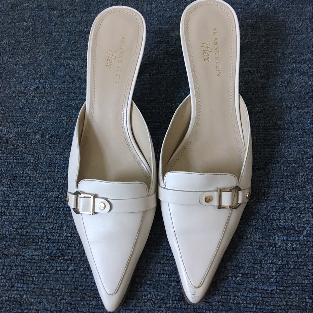 Anne Klein Pumps