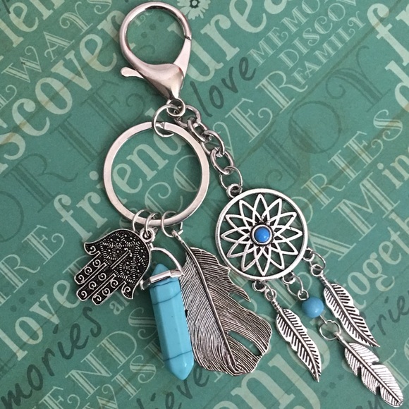 ⛱ 3 for $15 Dream Catcher Feather Keyring Keychain - Picture 3 of 4