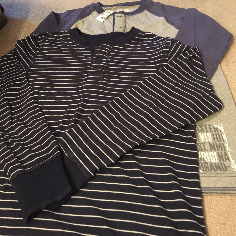 Bundle of ps From Aero long sleeve size 14 shirts