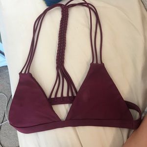 MAROON TRIANGLE BIKINI TOP