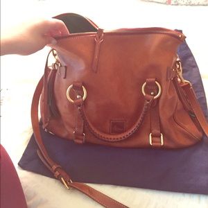 Dooney & Bourke bag