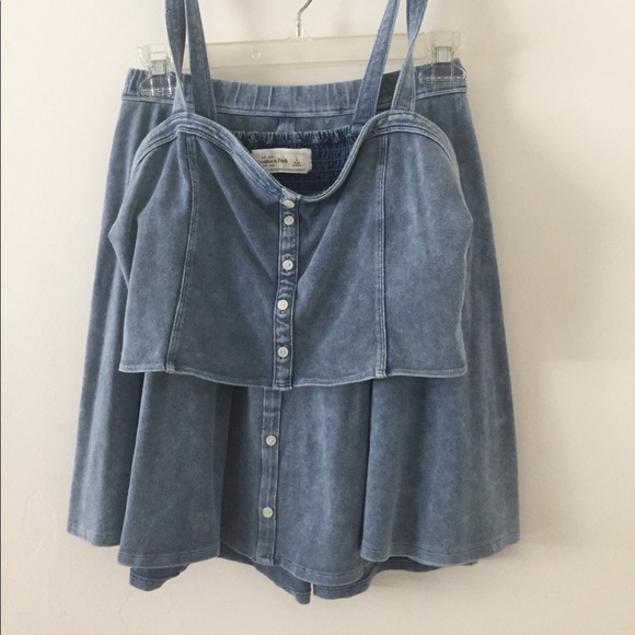 🔥SALE🔥 A&F Two Piece Dress Set, Skirt & Crop Top - Picture 5 of 5