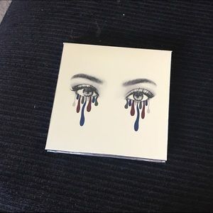 Kylie cosmetics The holiday 2016 palette