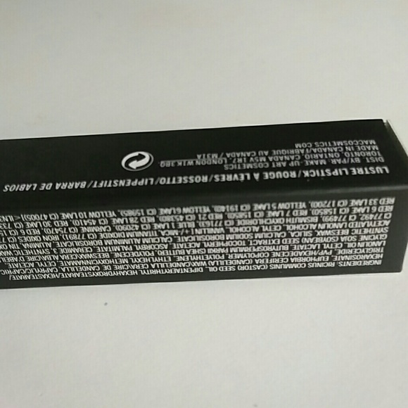 Mac Lustre lipstick Color:Rebel 20 - Picture 4 of 4