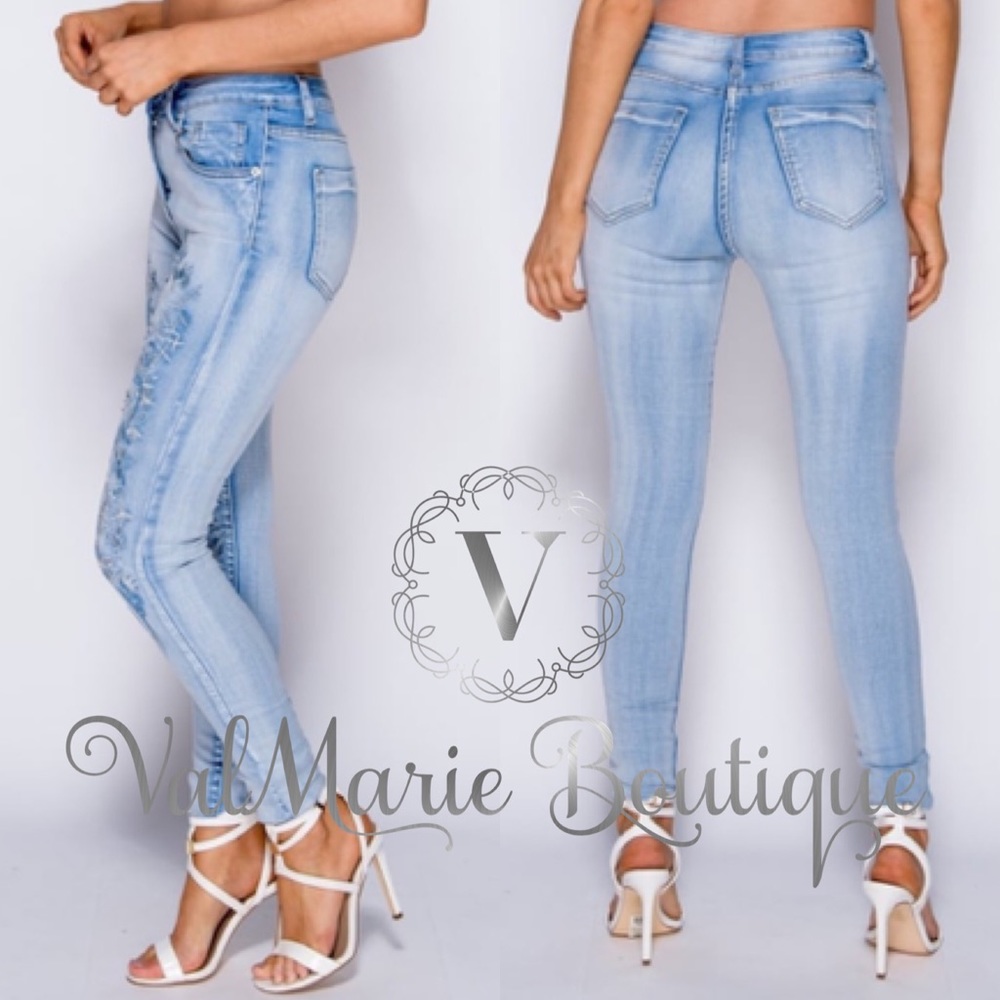 SZ 4 LAST 1! Floral Embroidered Skinny Denim - Picture 3 of 8