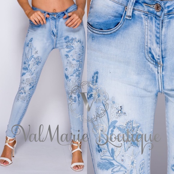 SZ 4 LAST 1! Floral Embroidered Skinny Denim - Picture 2 of 8