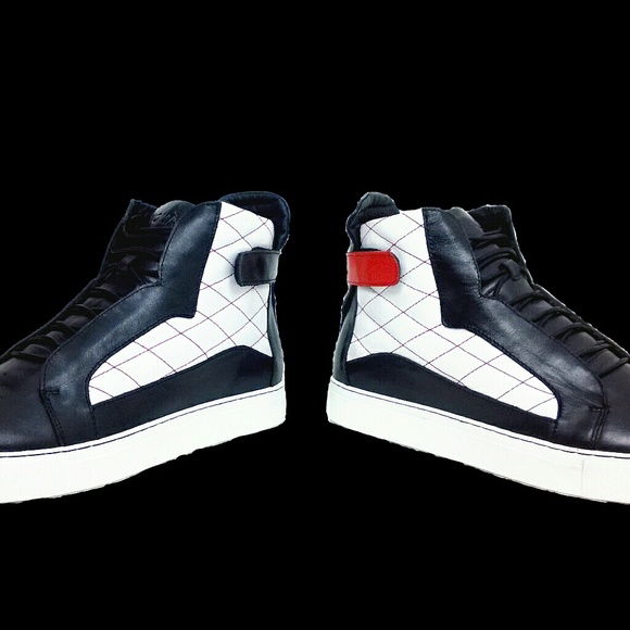 NOMALY Heritage - Picture 4 of 4