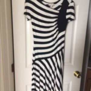 Eci black and white ruched dress