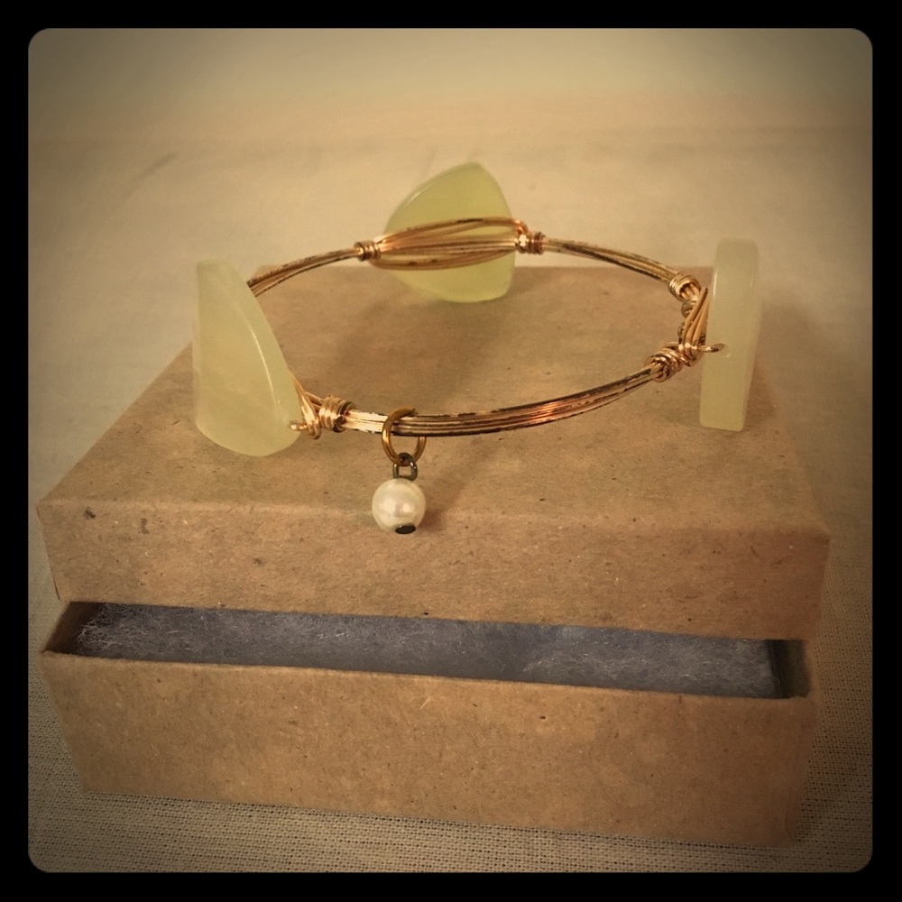 Reef Boutique bangle bracelet