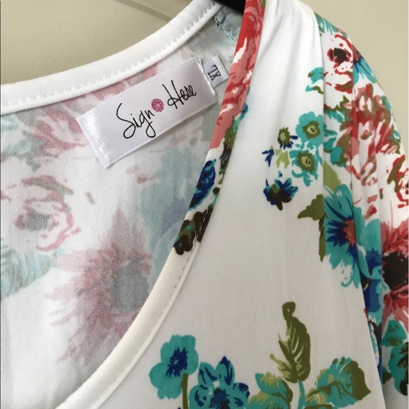 Floral Maxi - Picture 2 of 4