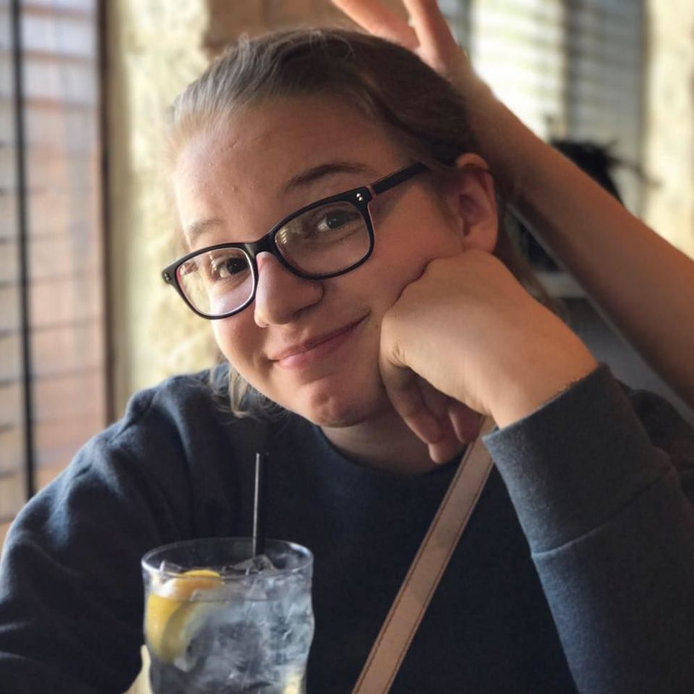 Meet your Posher, Lorelei