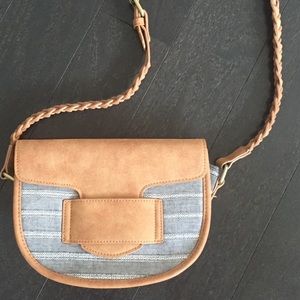 Francesca's Braided Crossbody Bag