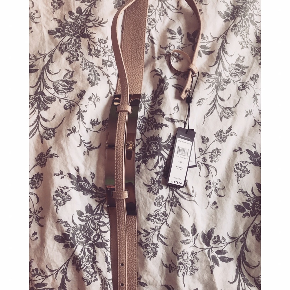BCBG MaxAzria Belt 💗