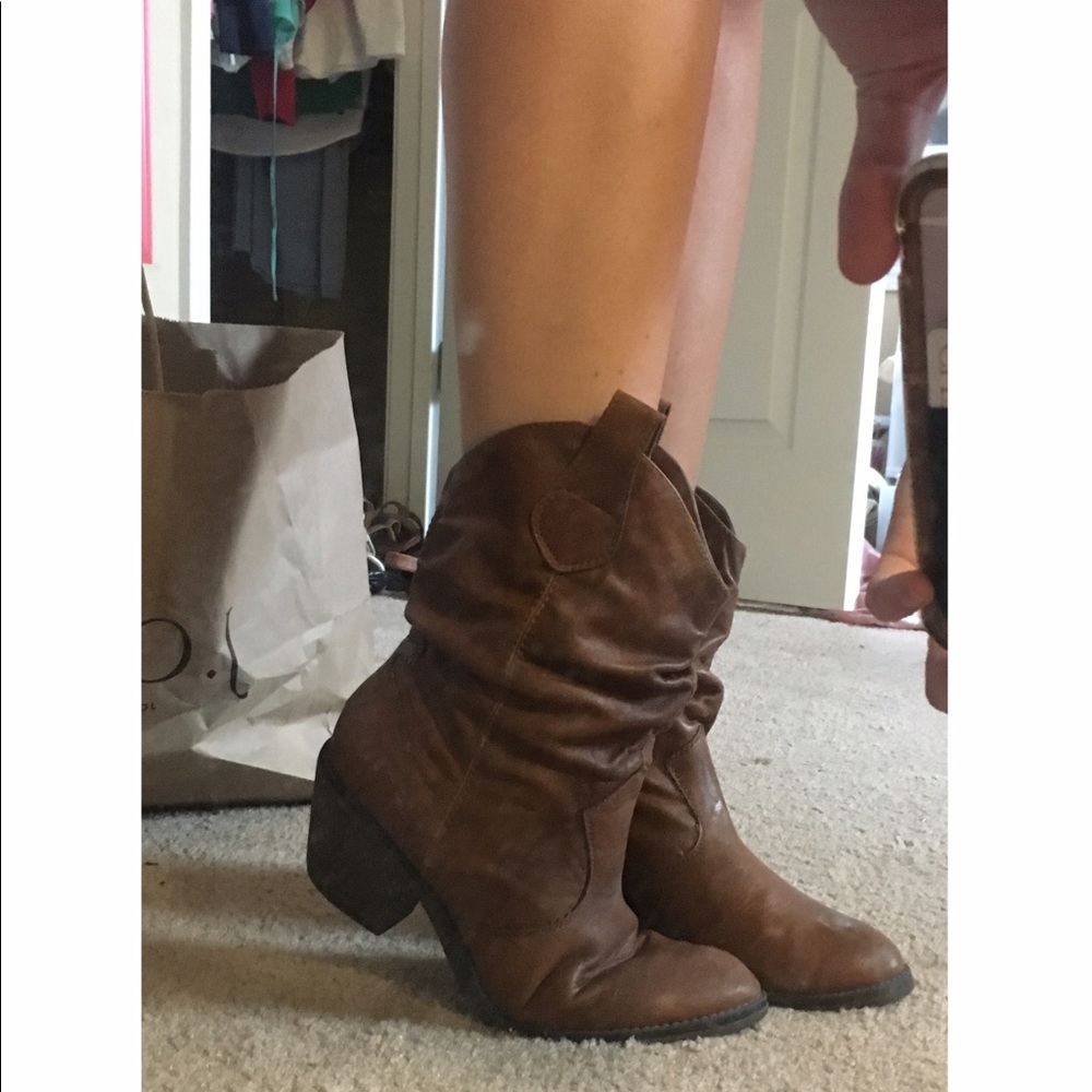 Scrunch Cowboy Boots