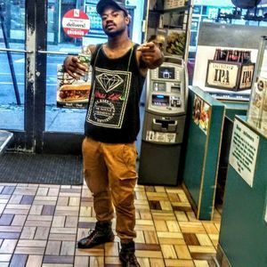 Meet your Posher, Malik