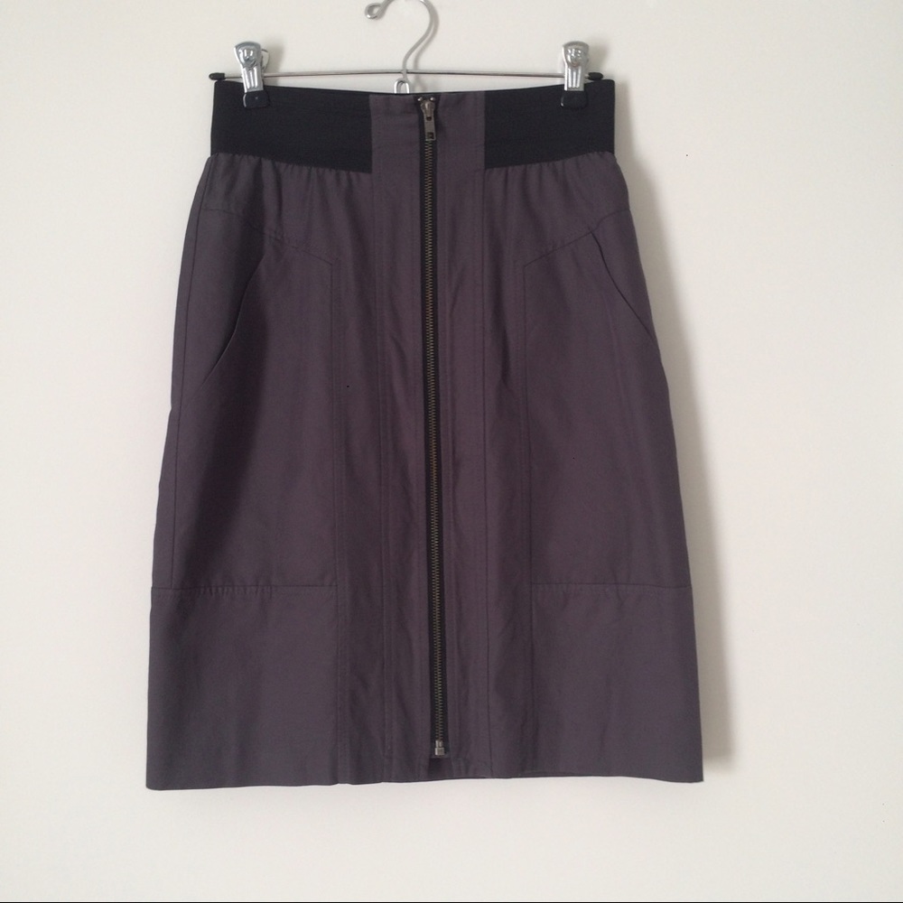 Halogen Zip-Front Gray Pencil Skirt Sz. 4