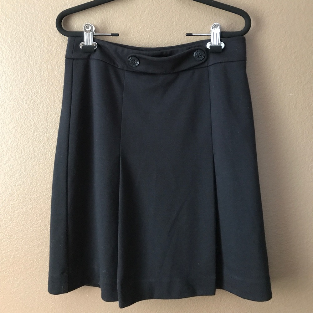 Classic Black Skirt 🤗 - Picture 2 of 4