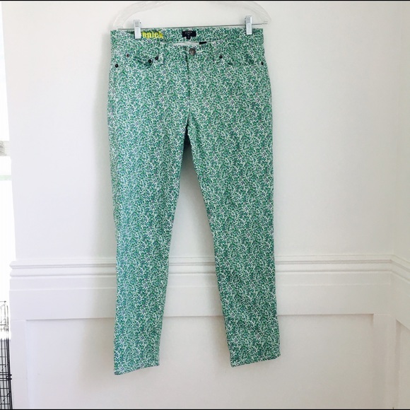 NWT J. Crew floral jeans - Picture 3 of 7