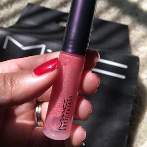 2 Mac Lustreglass in Pinkarat