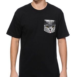 Black t shirt with Cat on the front pocket!