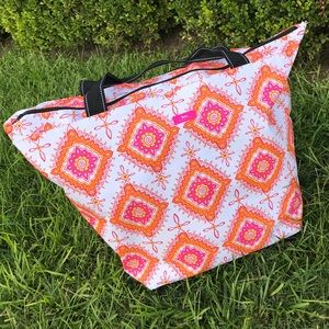 SCOUT weekender bag in Mumbai Mango Pattern