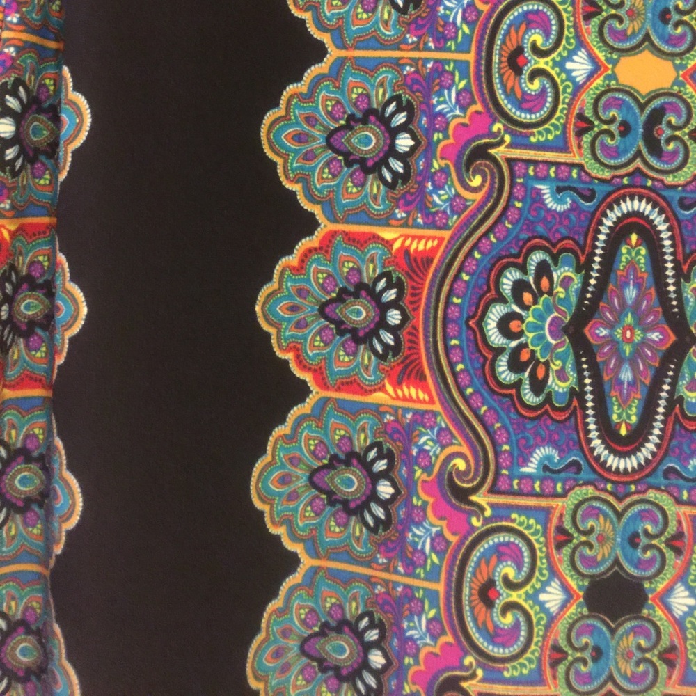 Colorful Shift Dress - Picture 4 of 4