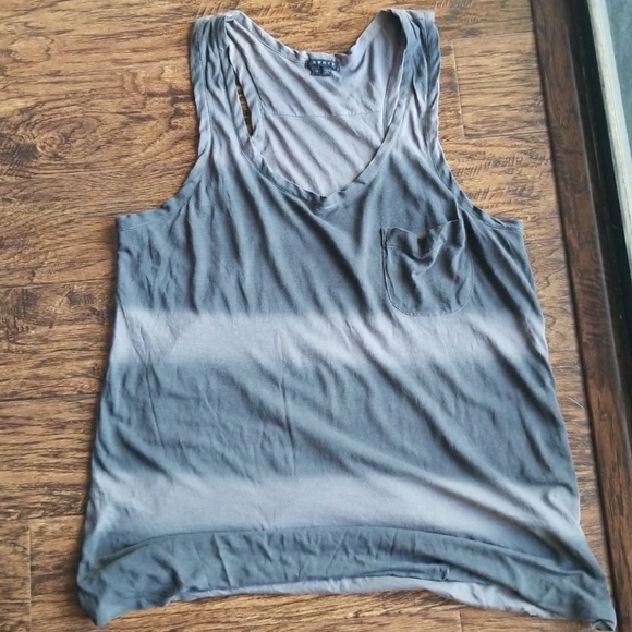 THEORY tank with front pocket - Picture 1 of 4