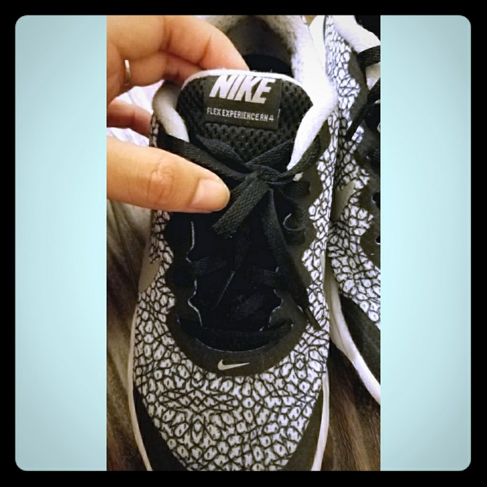 Nike Flex ExperienceRN4