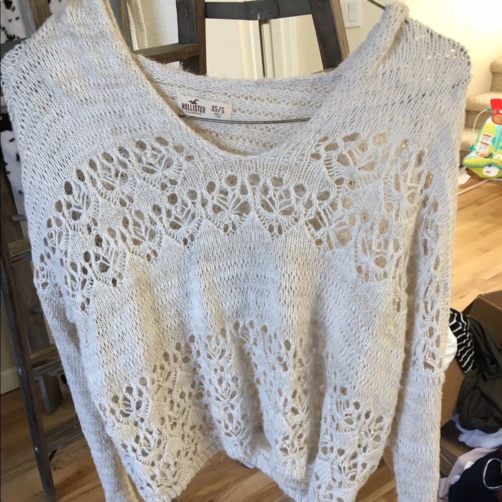 Long sleeve sweater