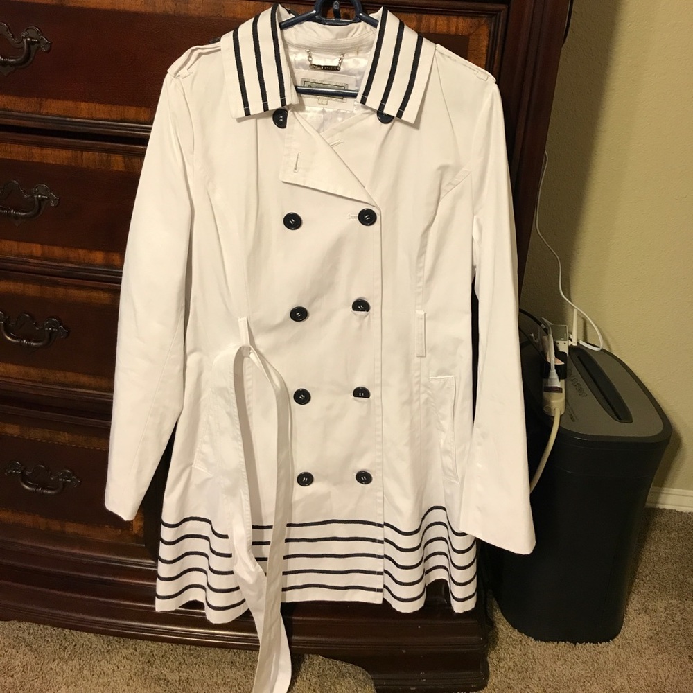 Bran new White pea coat