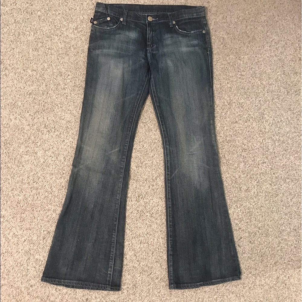 Rock & Republic boot cut jeans with pocket detail